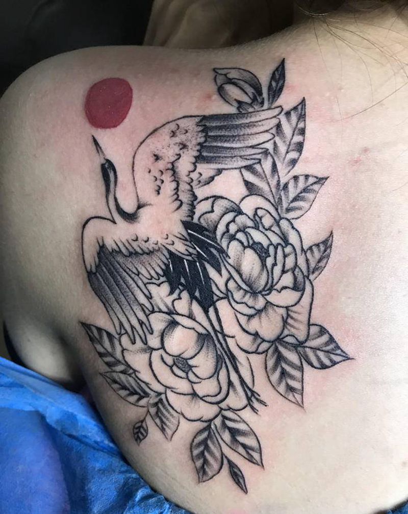 性感迷人纹身图片_肩部腿部纹身图案