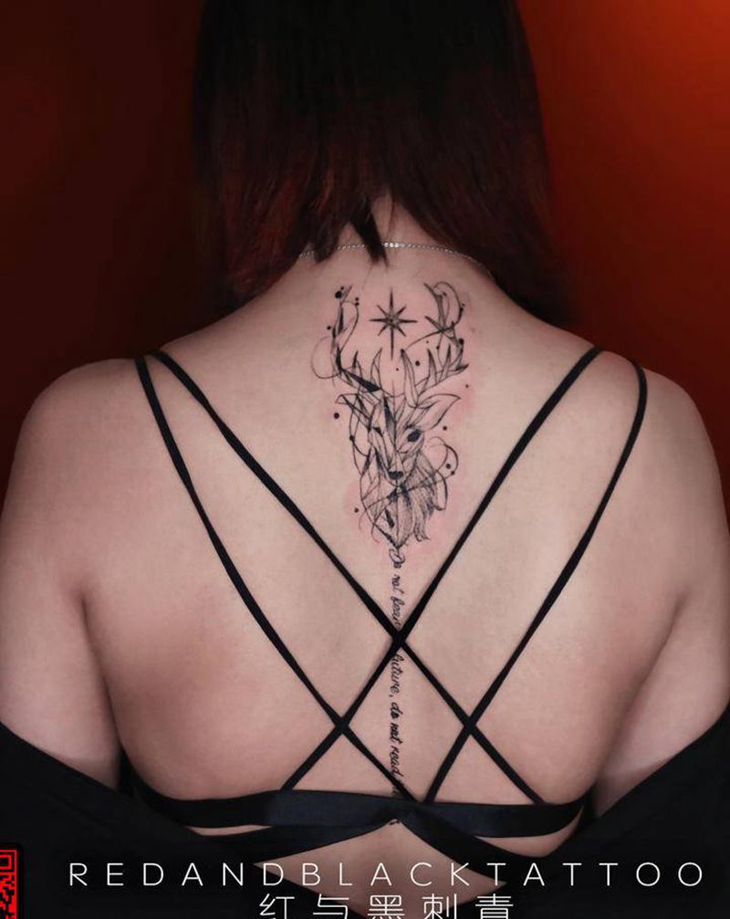 鹿纹身图片_背部New School纹身图案