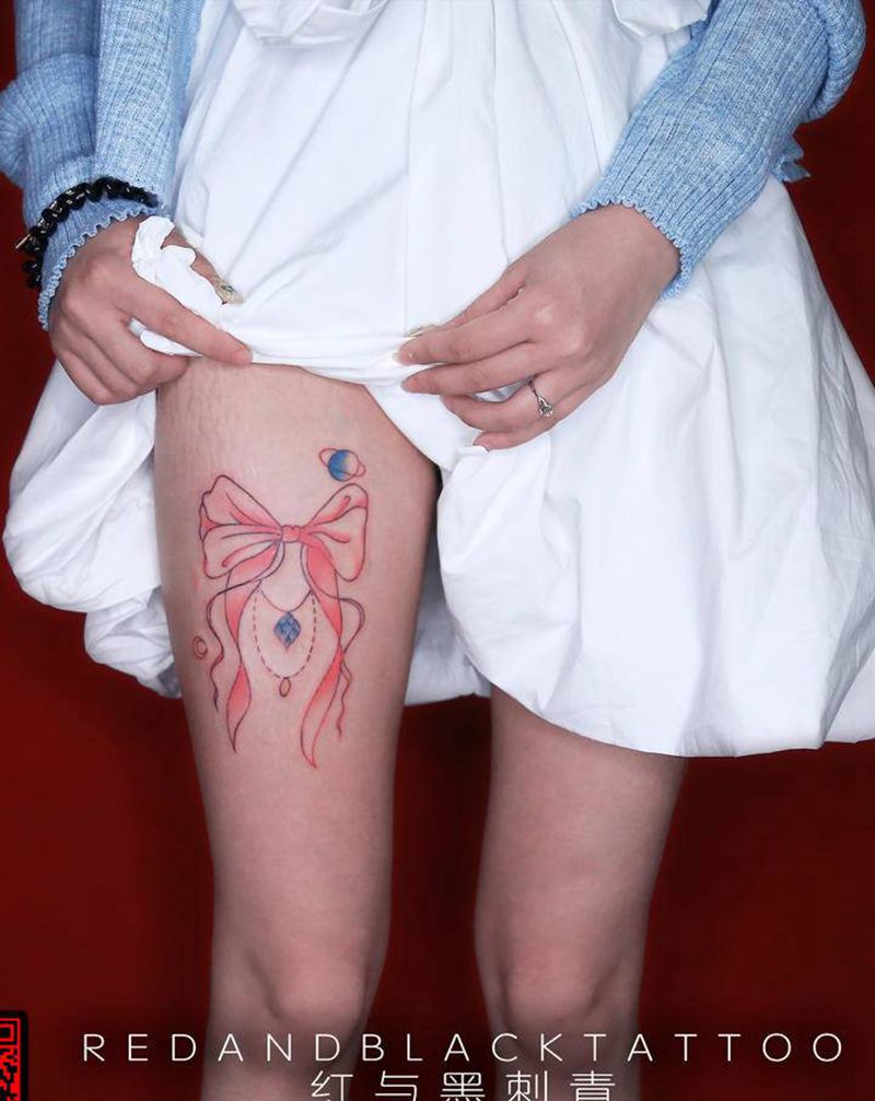 蝴蝶结纹身图片_腿部New School纹身图案