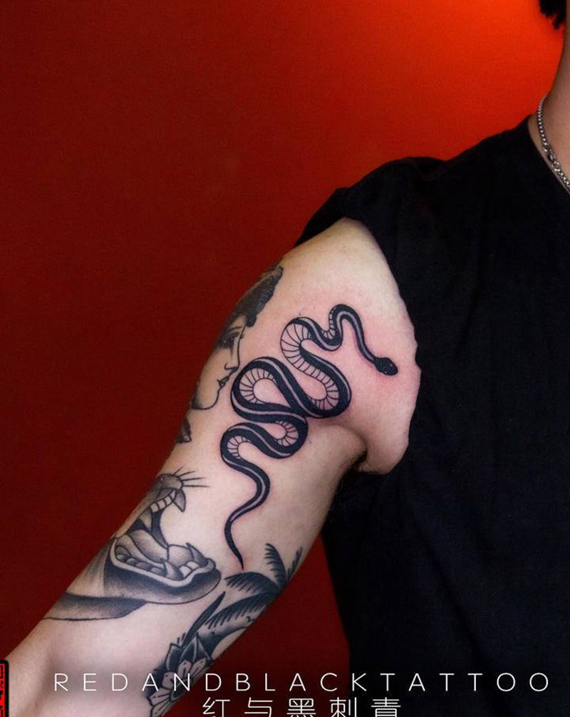 花臂拼接纹身图片_手部手臂Old SchoolNew School纹身图案