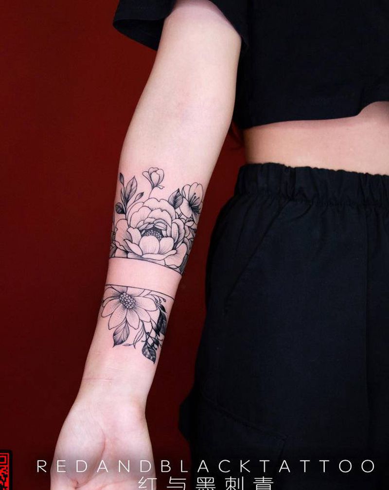 素花纹身图片_手部手臂纹身图案