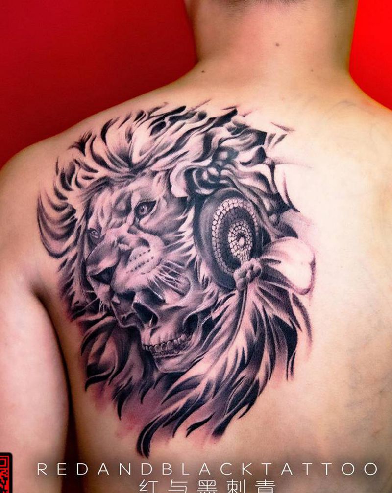 遮盖狮子纹身图片_背部欧美写实新传统纹身图案