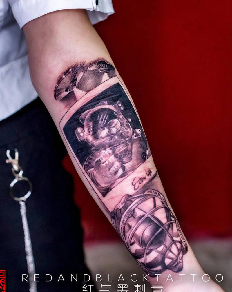 疤痕遮盖纹身图片_手部手臂欧美写实纹身图案