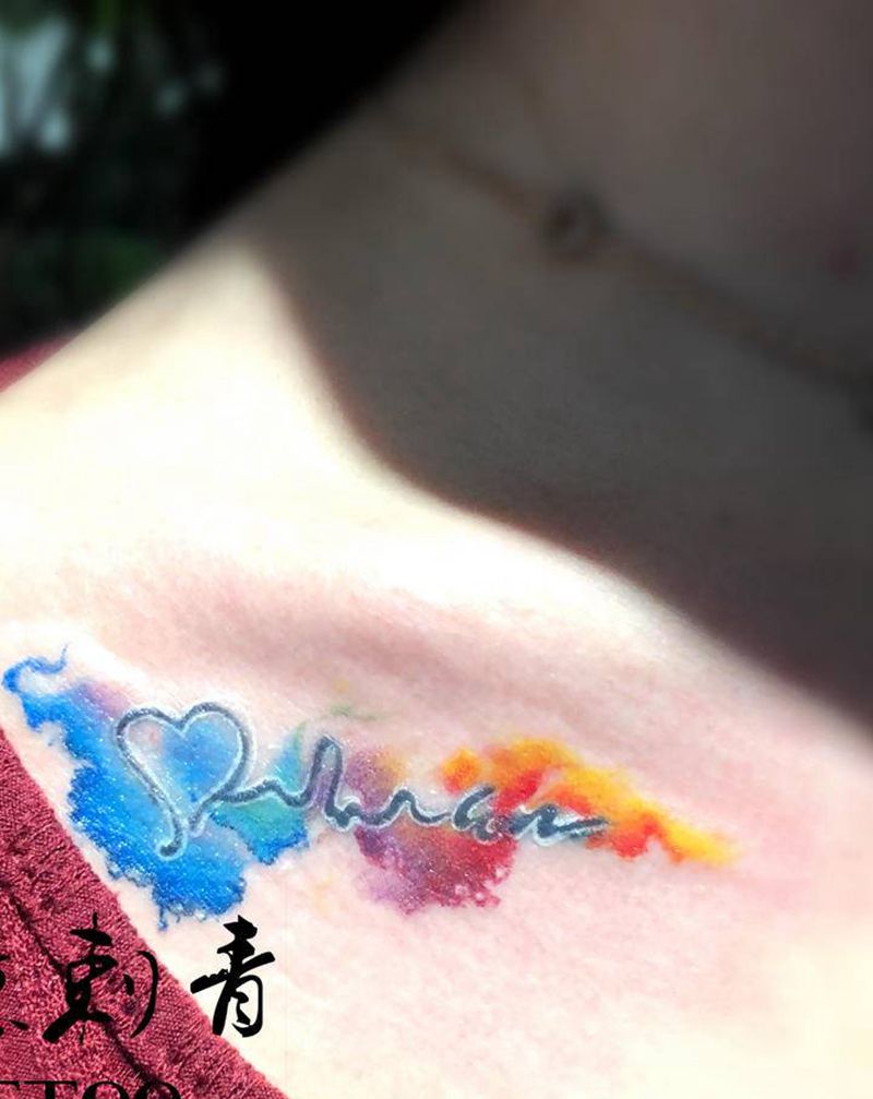 旧图翻新添加水彩背景纹身图片_胸部水彩纹身图案