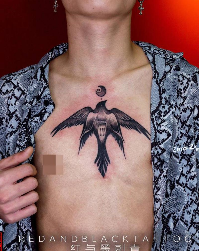 燕纹身图片_腹部欧美写实New School纹身图案