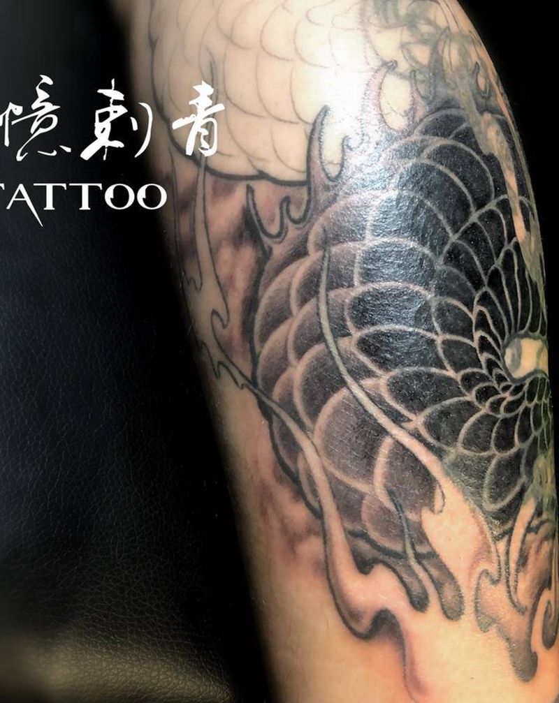 龙，遮盖作品。尚未完成纹身图片_腿部新传统纹身图案