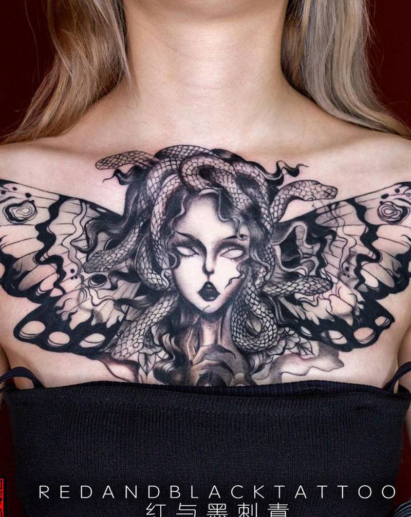 花胸纹身图片_胸部欧美写实New School纹身图案