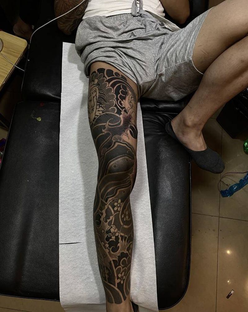 原创花腿.纹身图片_腿部脚部老传统浪与生首纹身图案