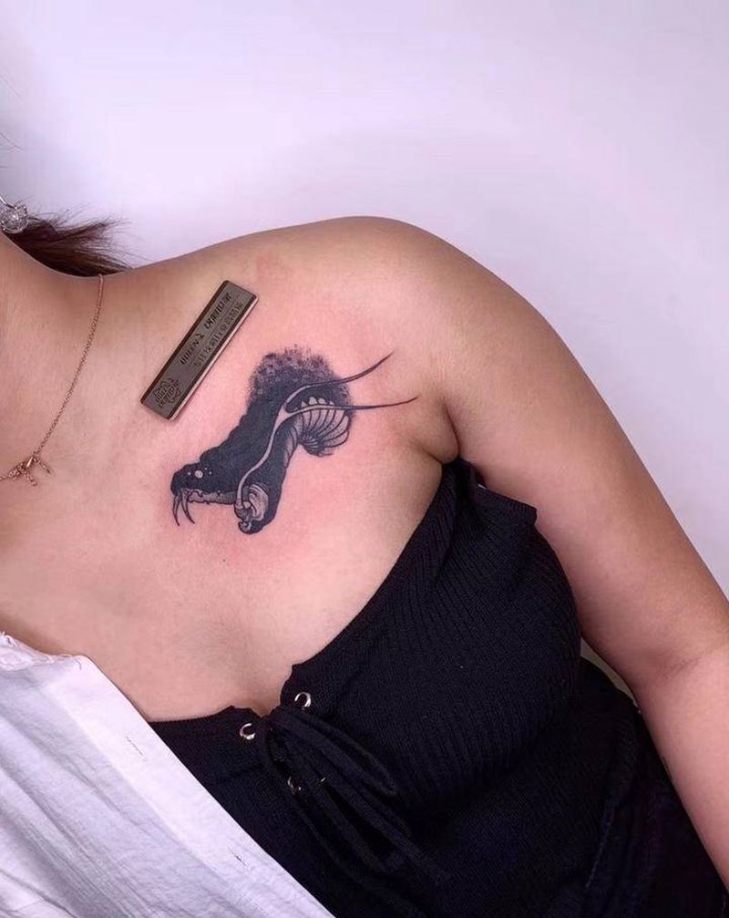 遮盖纹身图片_肩部纹身图案