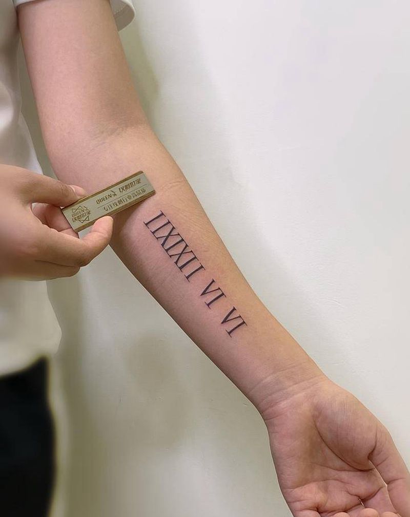 字母tattoo纹身图片_手臂纹身图案