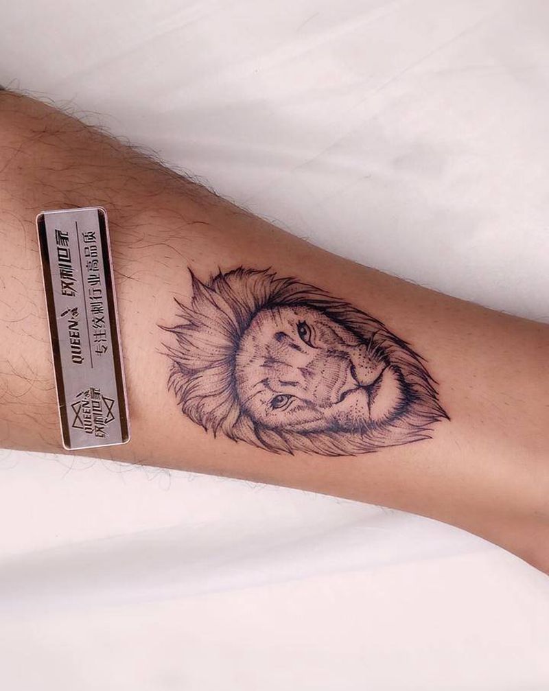 狮子纹身图片_腿部纹身图案