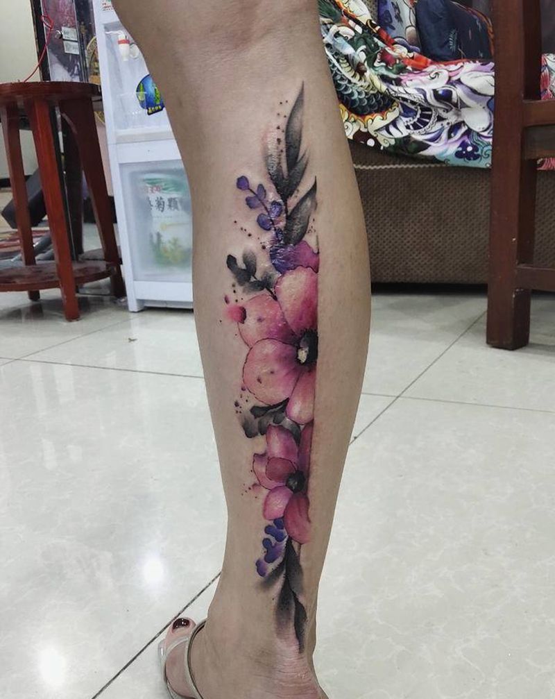 盖疤痕作品纹身图片_腿部欧美写实花纹身图案