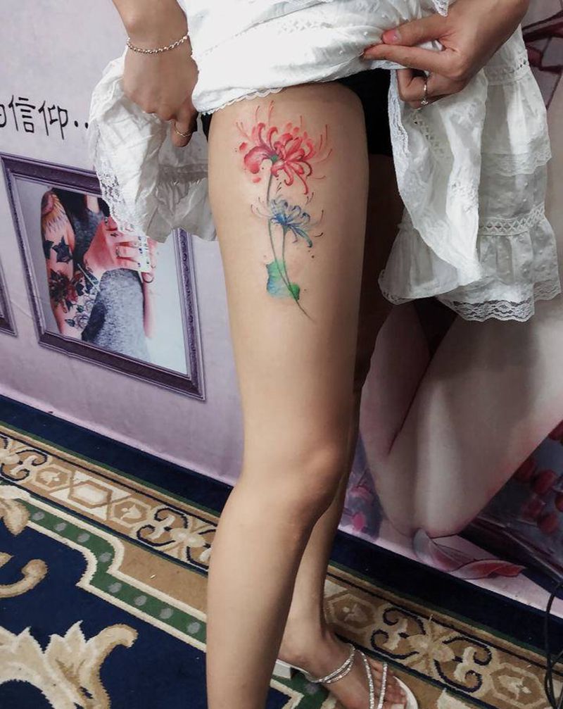 彼岸花一枚纹身图片_腿部欧美写实纹身图案