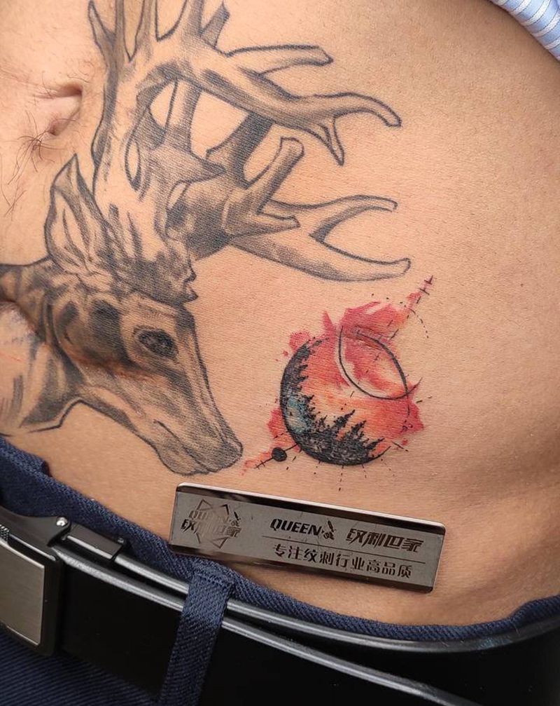 疤痕遮盖篇纹身图片_腰部水彩纹身图案