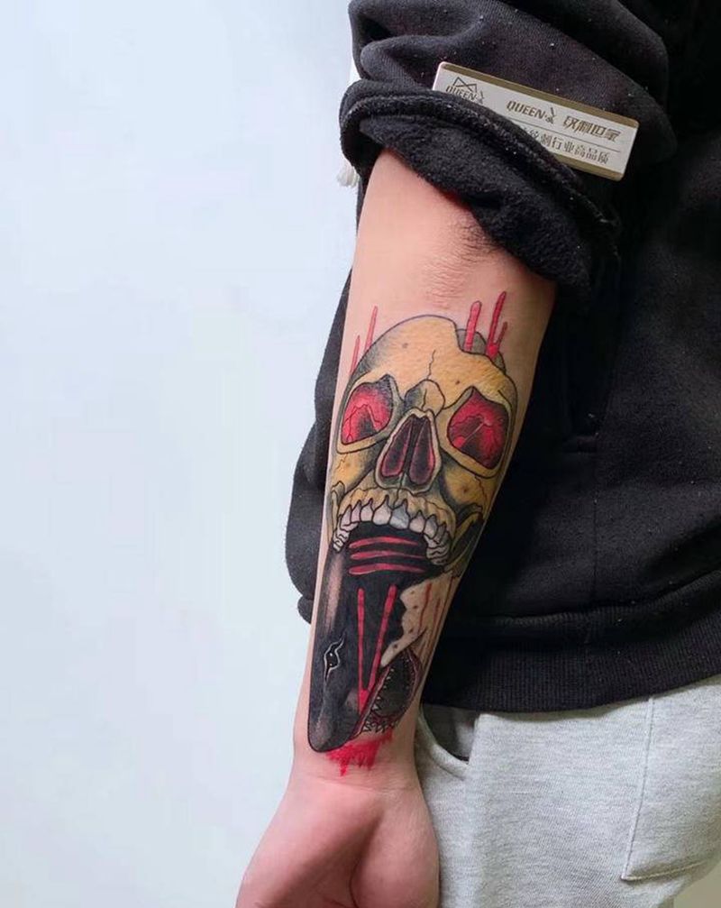 毁图遮盖～纹身图片_手臂Old School纹身图案