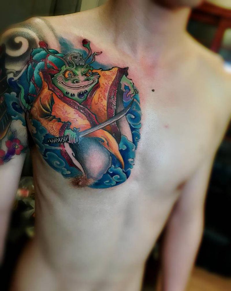 蜗牛武士纹身图片_胸部新传统水墨纹身图案