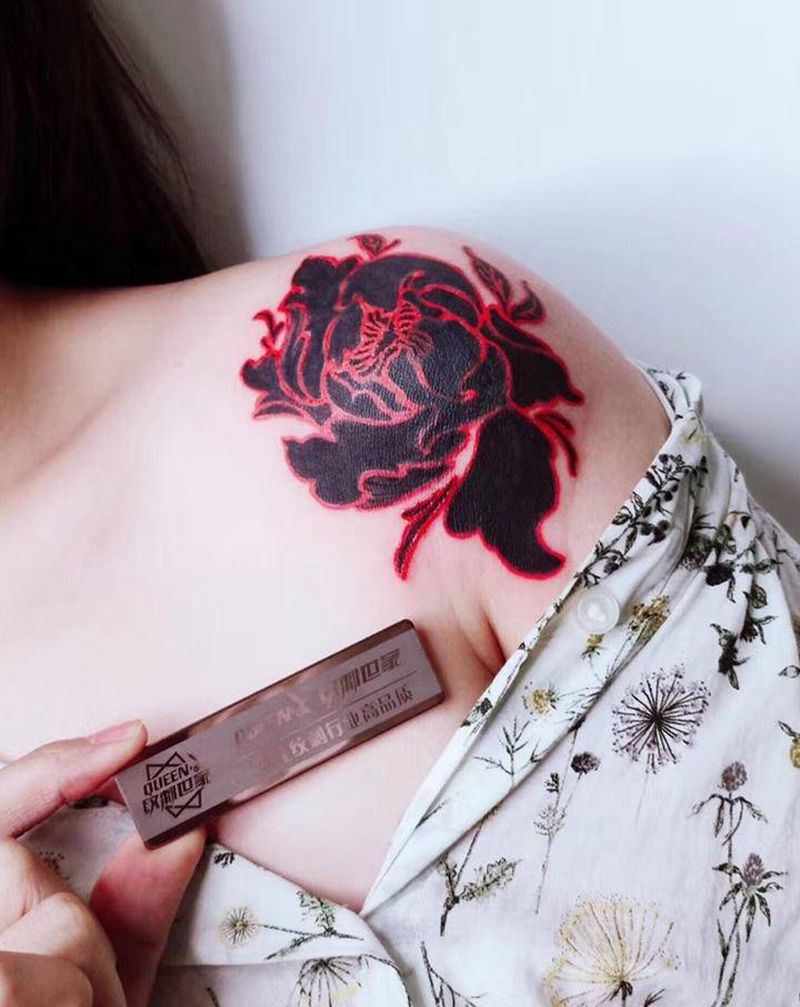 遮盖篇纹身图片_肩部老传统纹身图案