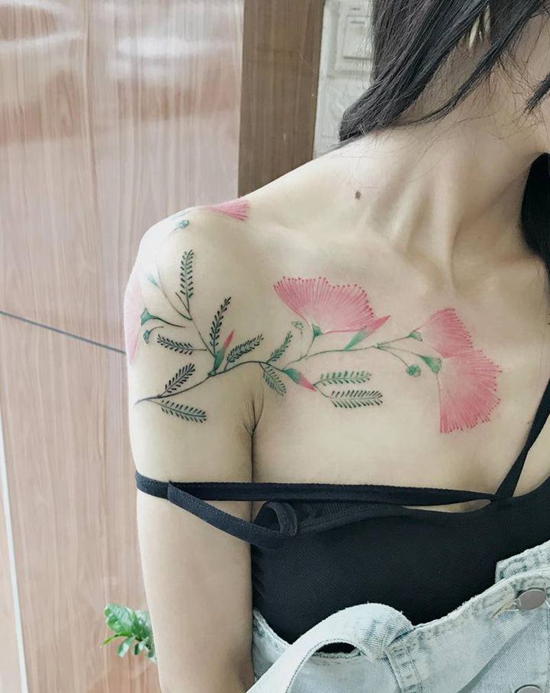 合欢花纹身图片_胸部纹身图案