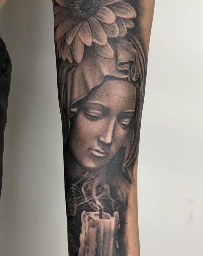 圣母玛利亚纹身图片_手臂欧美写实纹身图案