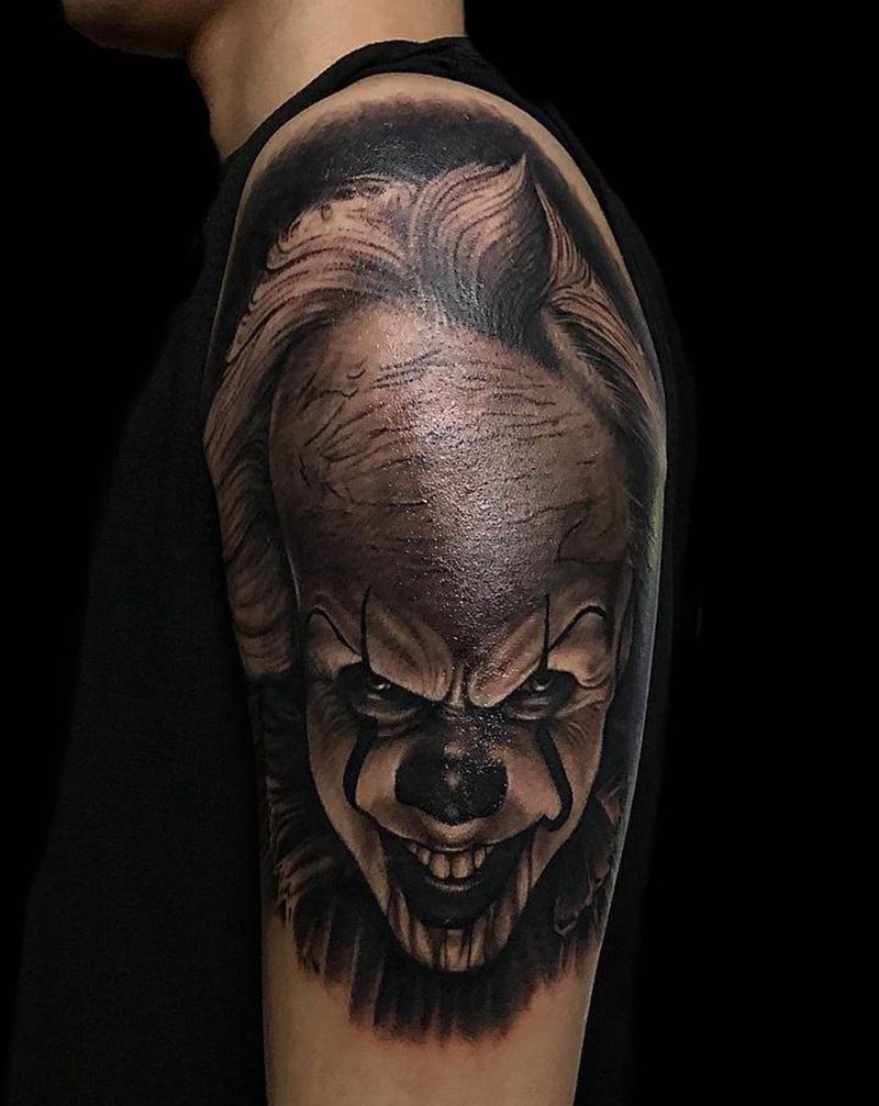 小丑纹身图片_手臂欧美写实纹身图案