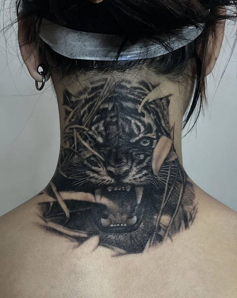 老虎纹身图片_颈部手臂欧美写实纹身图案