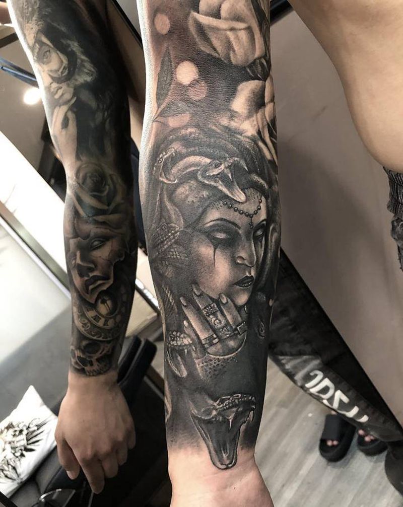 修改纹身图片_手臂欧美写实纹身图案