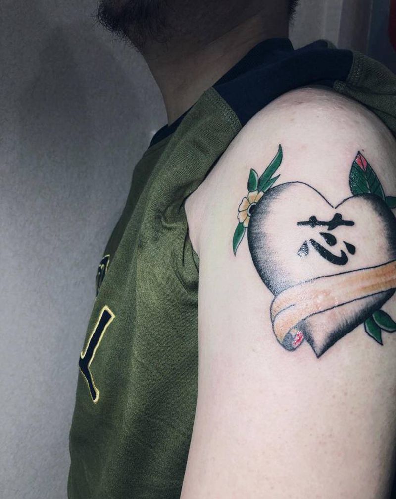 男臂纹身图片_Old School纹身图案