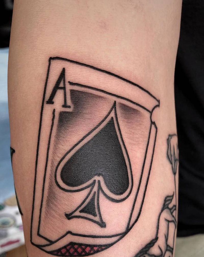 扑克纹身图片_手部纹身图案
