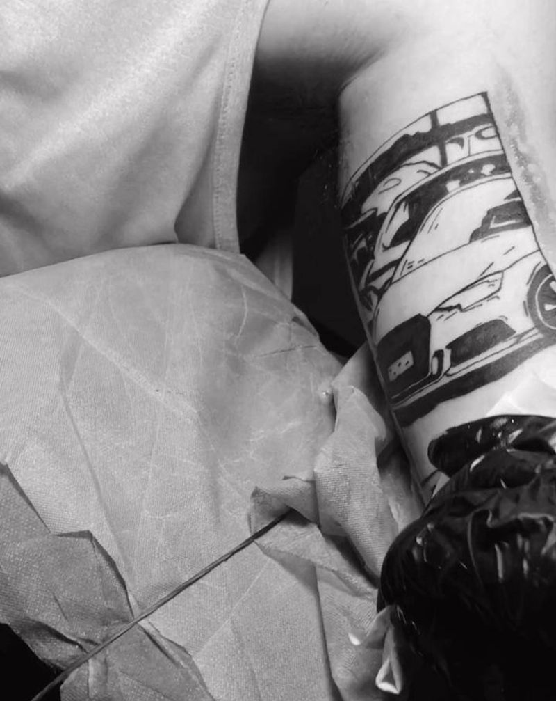 客人的车，我小设计了一下。纹身图片_手臂新传统纹身图案