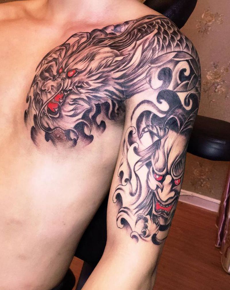 龙半甲纹身图片_胸部手臂新传统纹身图案