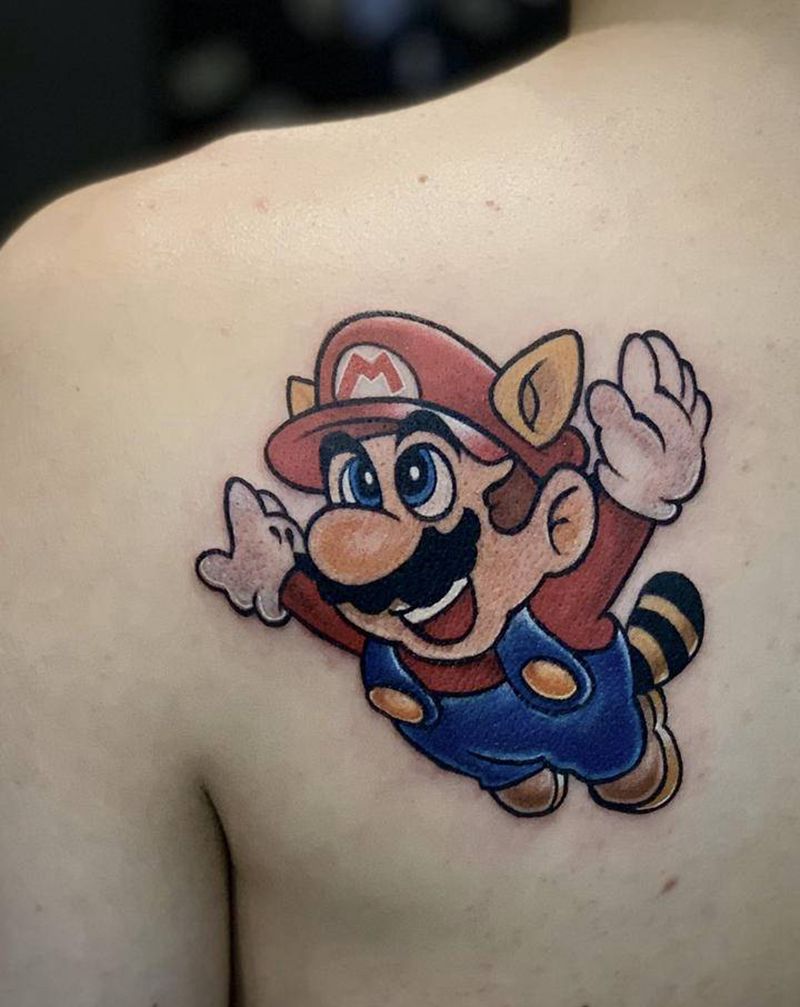 马里奥纹身图片_背部Old School纹身图案