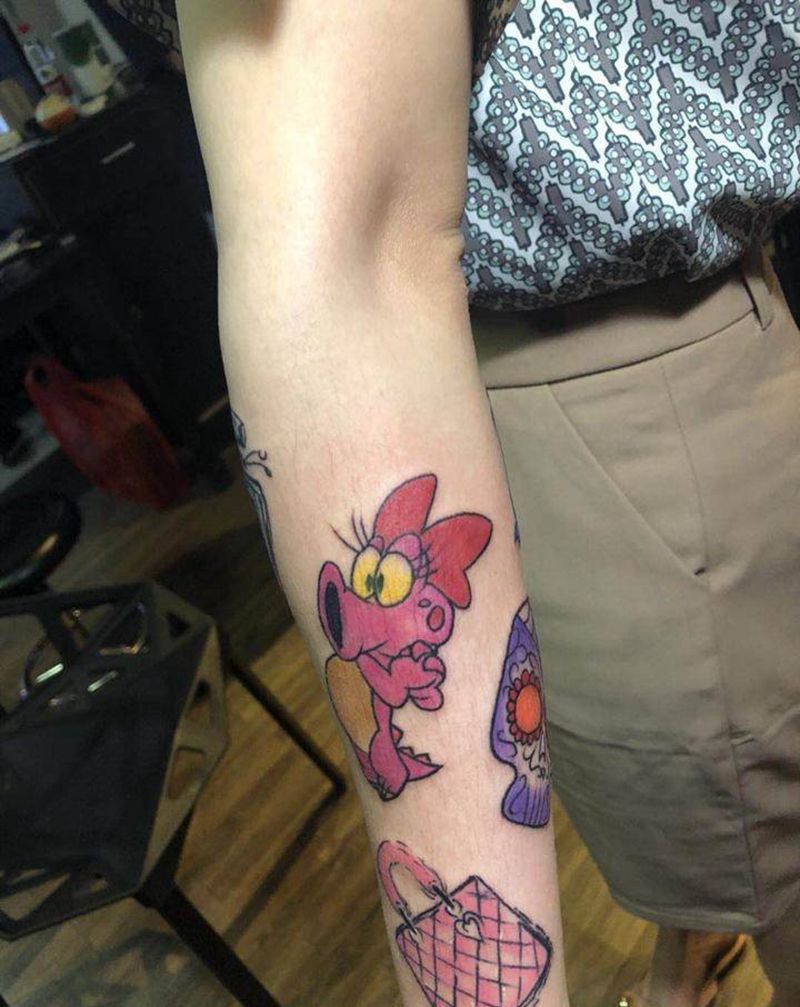 小清新纹身图片_手臂Old School水彩纹身图案