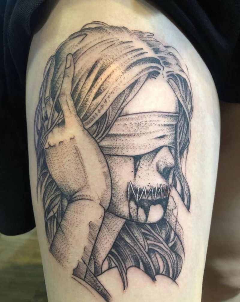 暗黑纹身图片_腿部点刺几何纹身图案