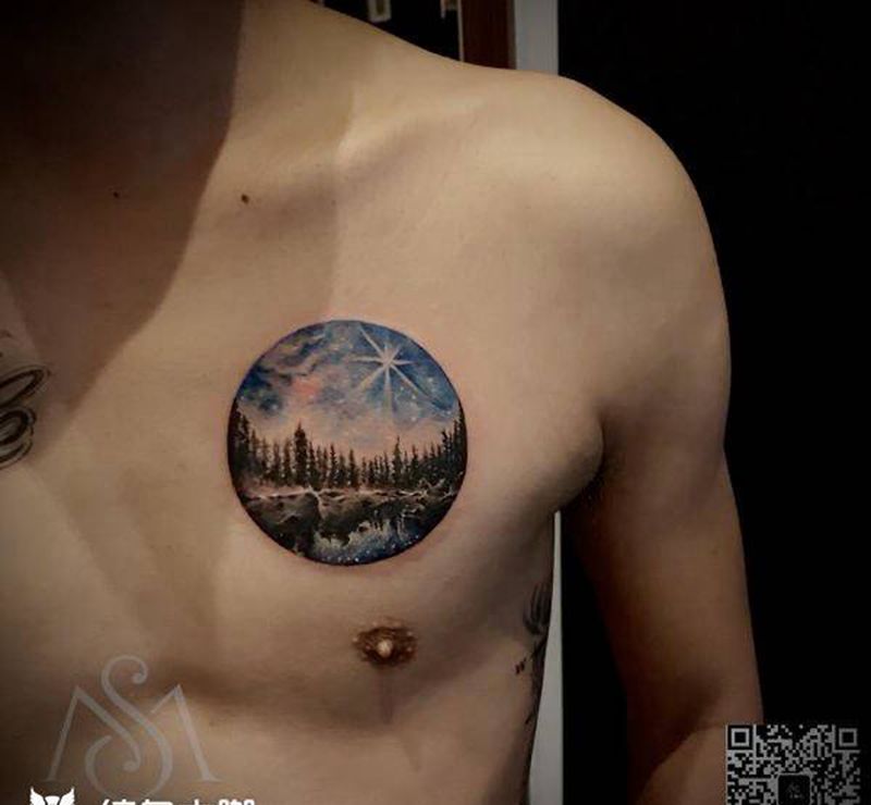 星空纹身图片_胸部水彩纹身图案