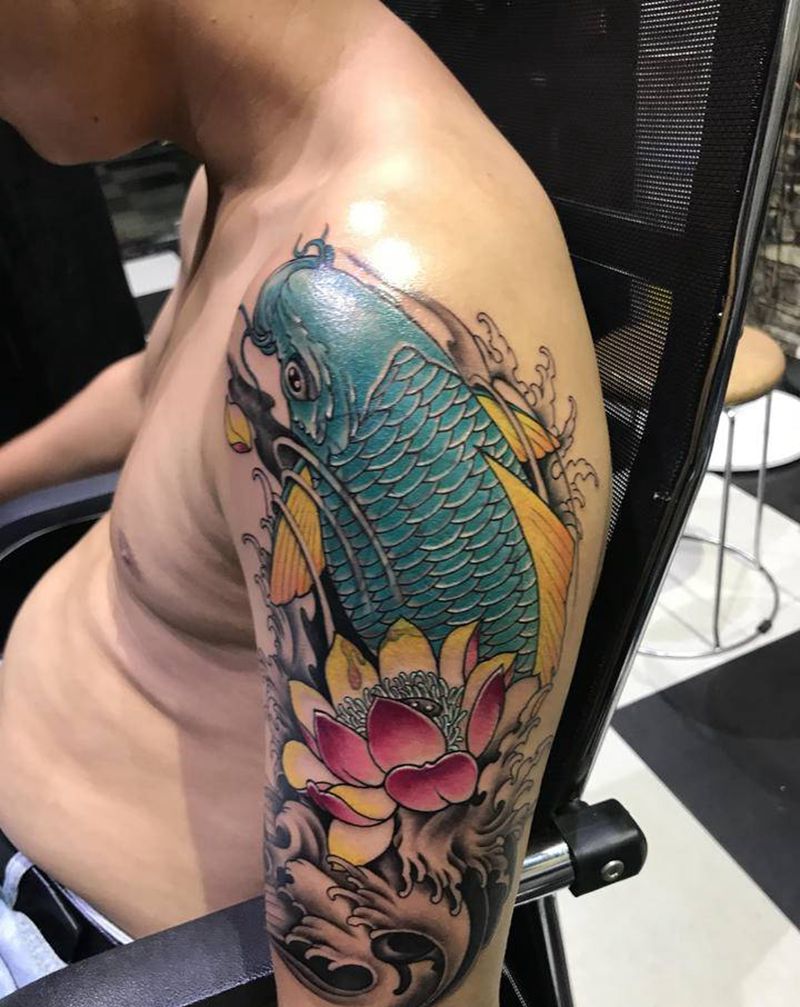 鲤鱼盖旧纹身纹身图片_手臂纹身图案