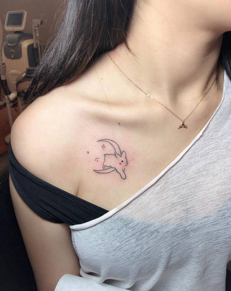 小兔子纹身图片_胸部纹身图案