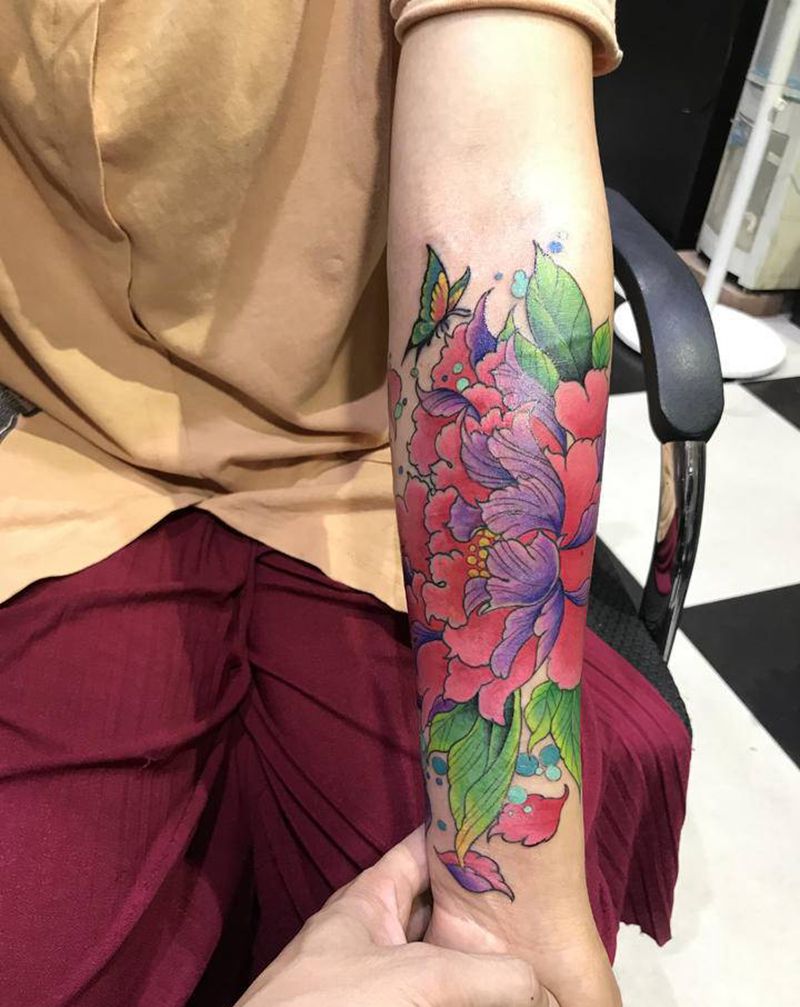 盖旧纹身与疤的小花纹身图片_手臂新传统纹身图案