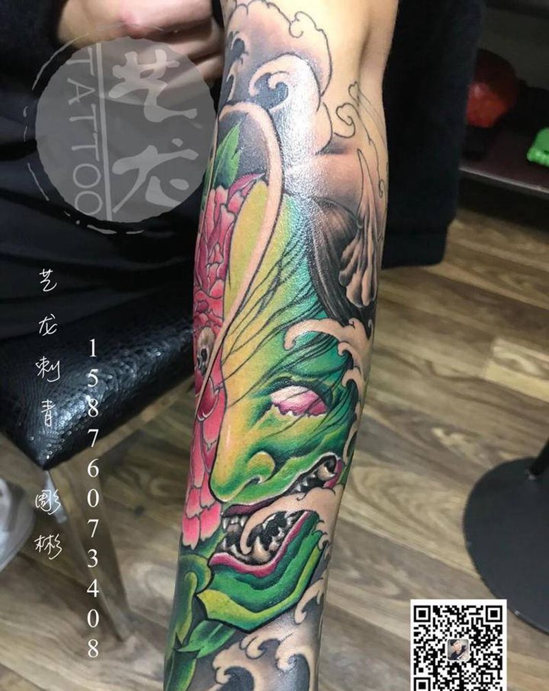 盖旧图作品纹身图片_手臂新传统纹身图案