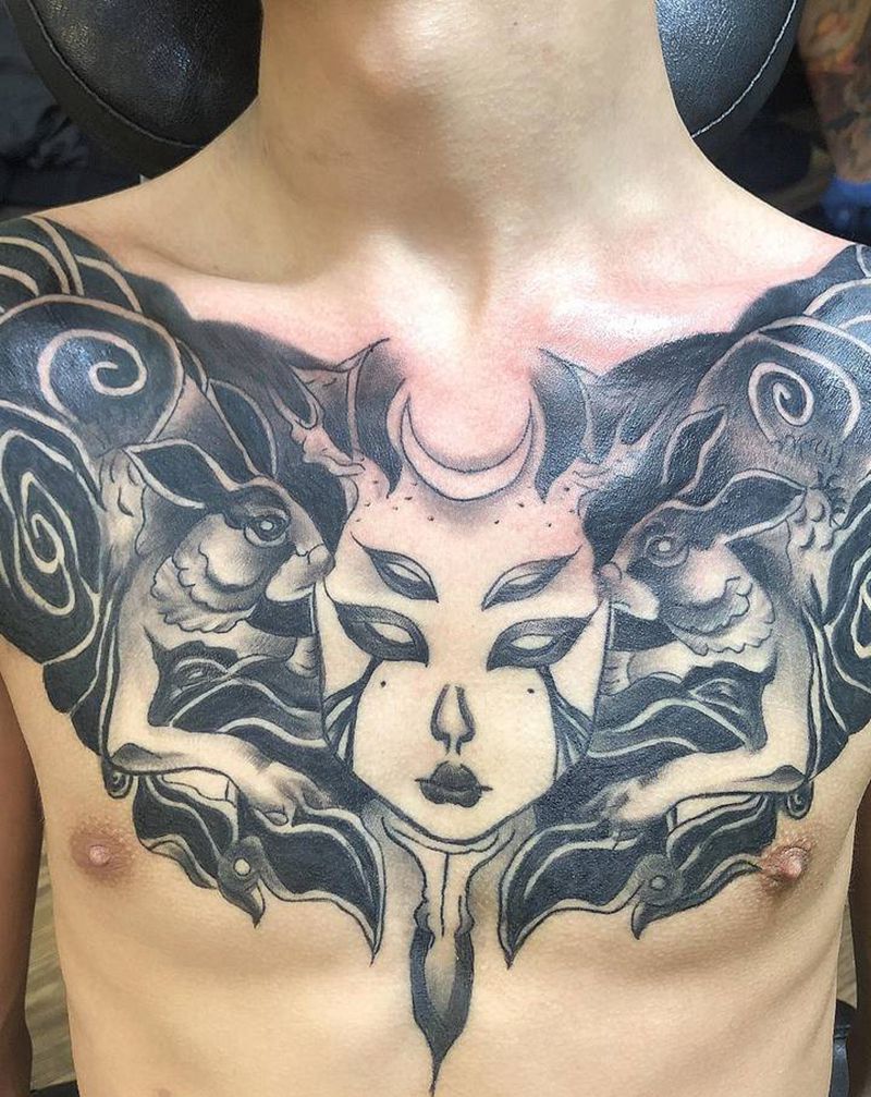 花胸修改上色纹身图片_胸部纹身图案