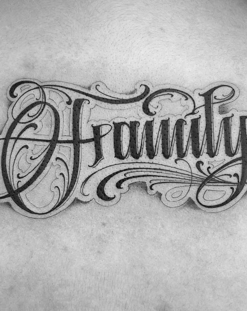 字纹身图片_背部花体字纹身图案