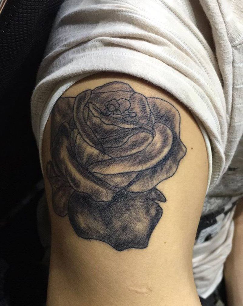 拯救一朵纹毁的花纹身图片_手臂纹身图案