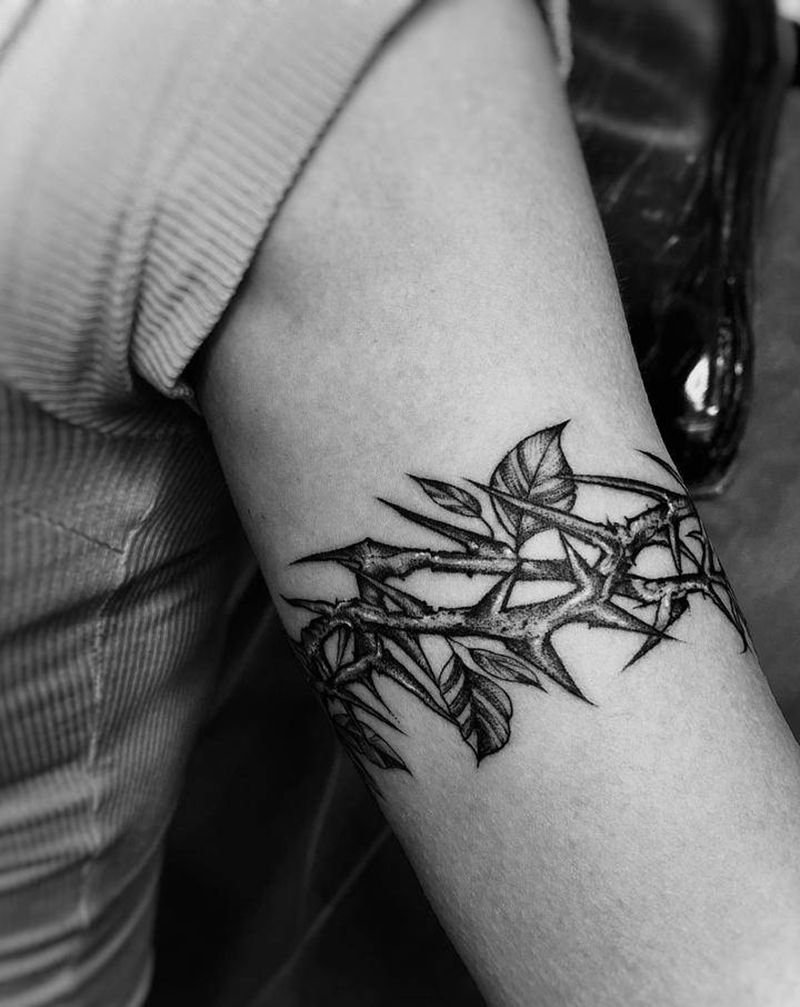 荆棘纹身图片_手臂Old School纹身图案