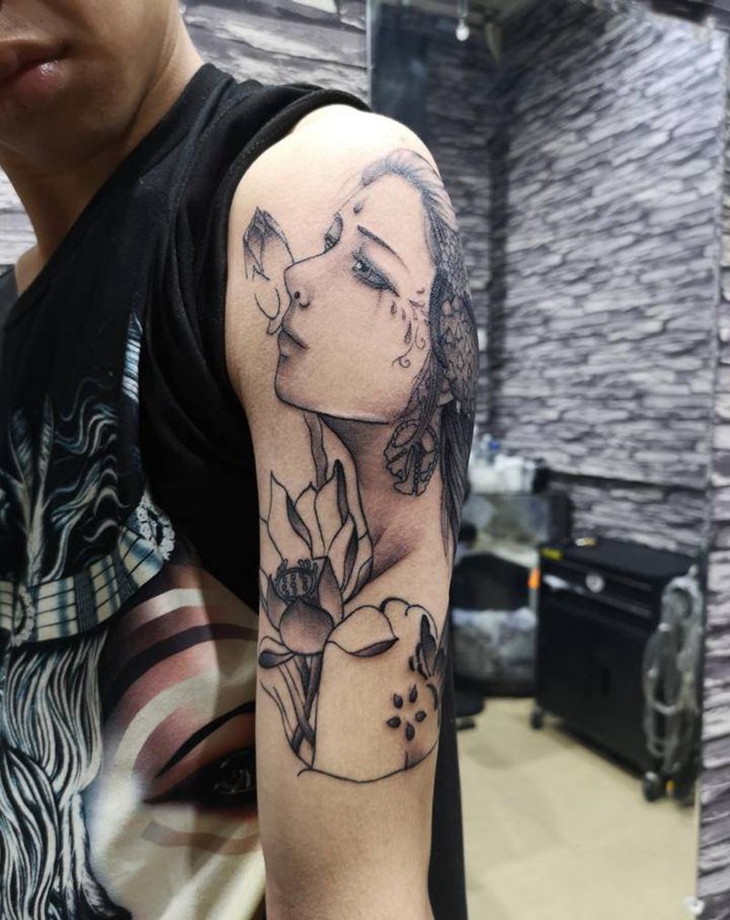 艺妓纹身图片_手部新传统纹身图案