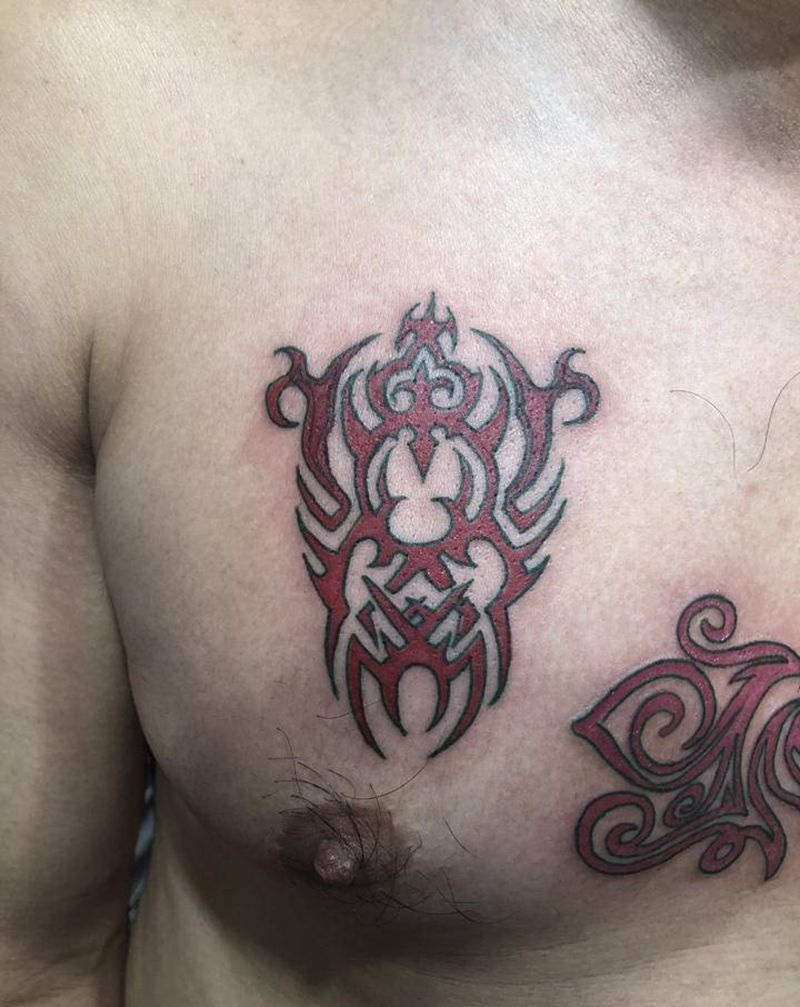 图腾纹身图片_胸部图腾纹身图案