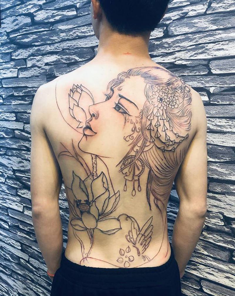 艺妓满背线条纹身图片_背部新传统纹身图案