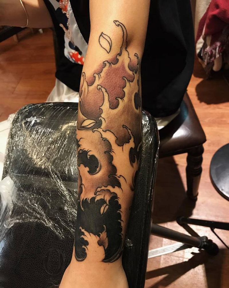 浪纹身图片_手臂新传统纹身图案