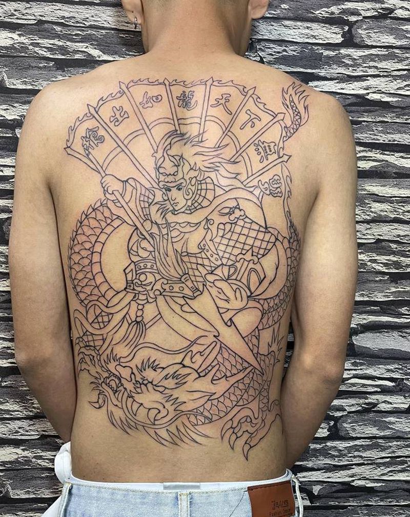 常山赵子龙纹身图片_背部新传统纹身图案