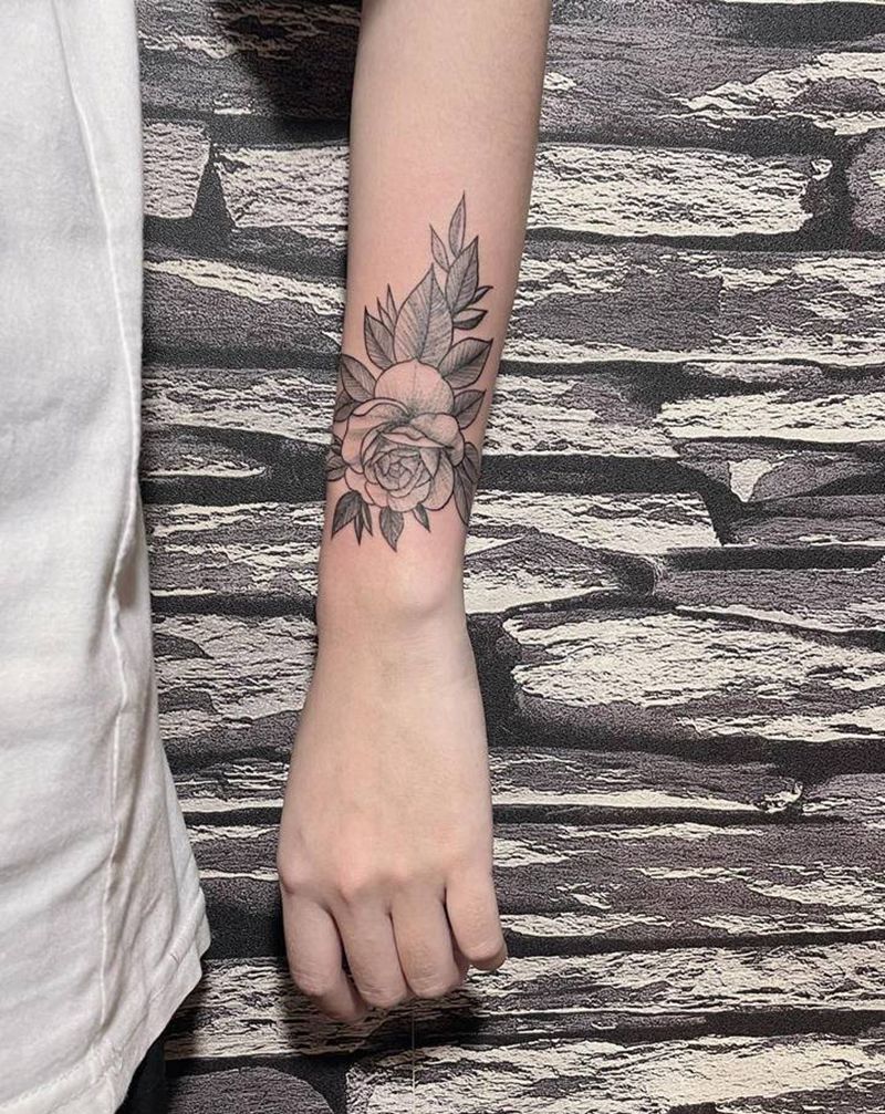 小清新素花纹身图片_手臂点刺纹身图案