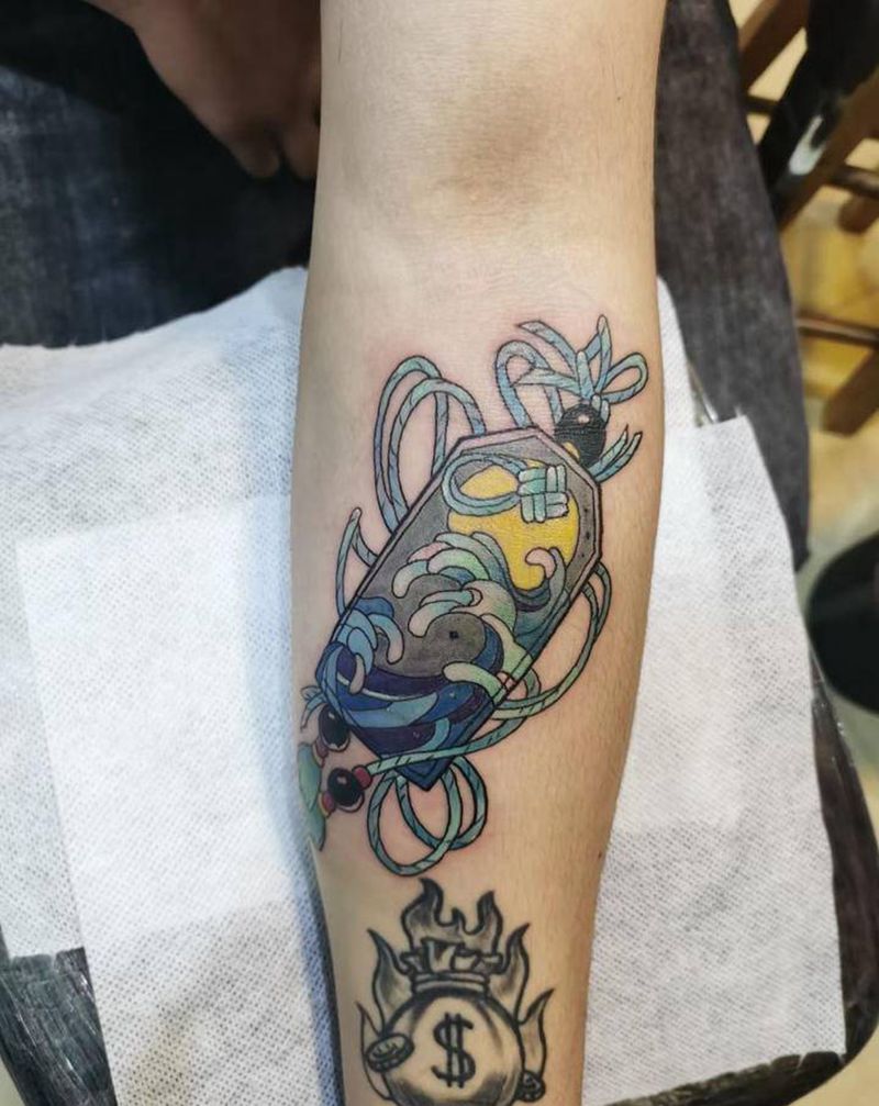 老传统福牌纹身图片_手臂老传统纹身图案