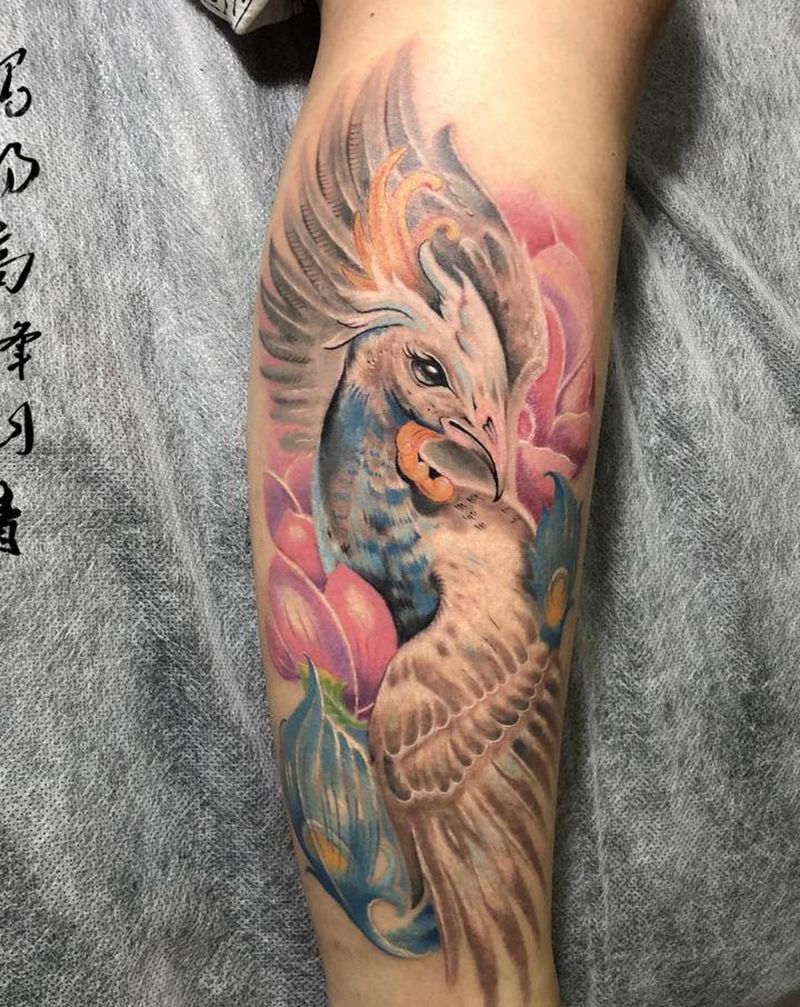 凰纹身图片_腿部凤凰纹身图案